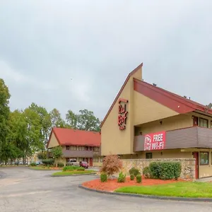 Motel Red Roof East